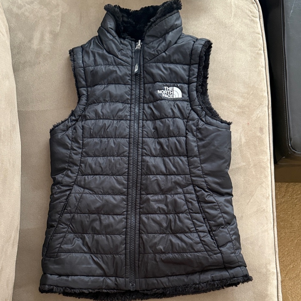 The North Face Kids Reversible Black Quilted Vest